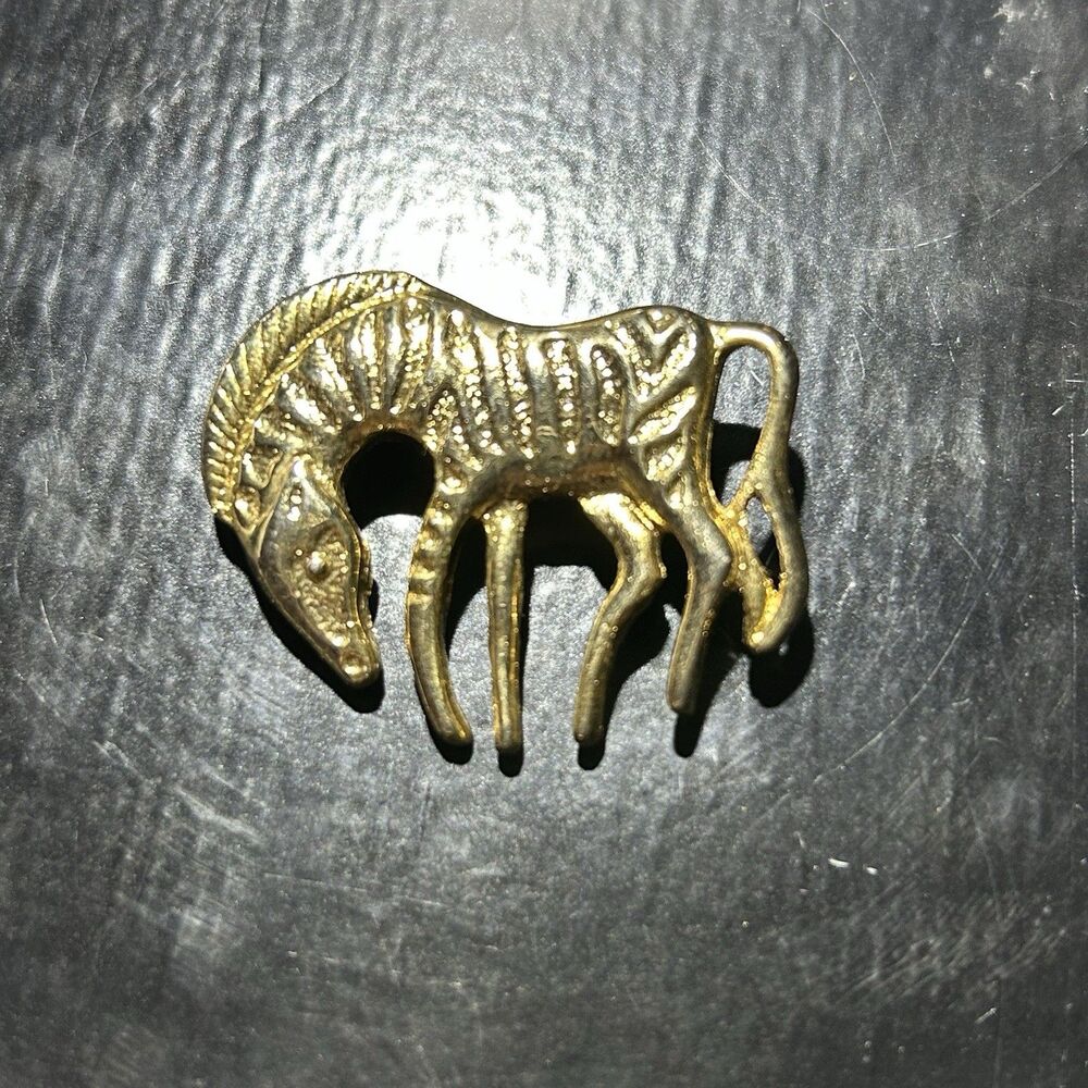 Vintage Women's Gold Tone Animal Zebra Brooch Jewelry 1.5" W/ Hinged Pin & Catch